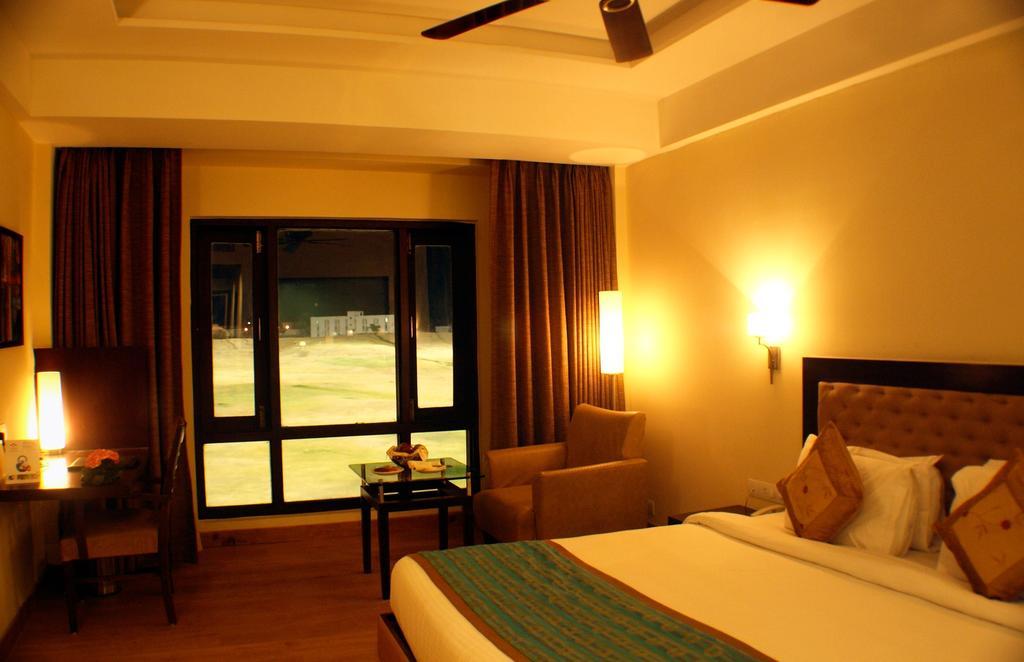 Cambay Resort Jaipur Ruang foto
